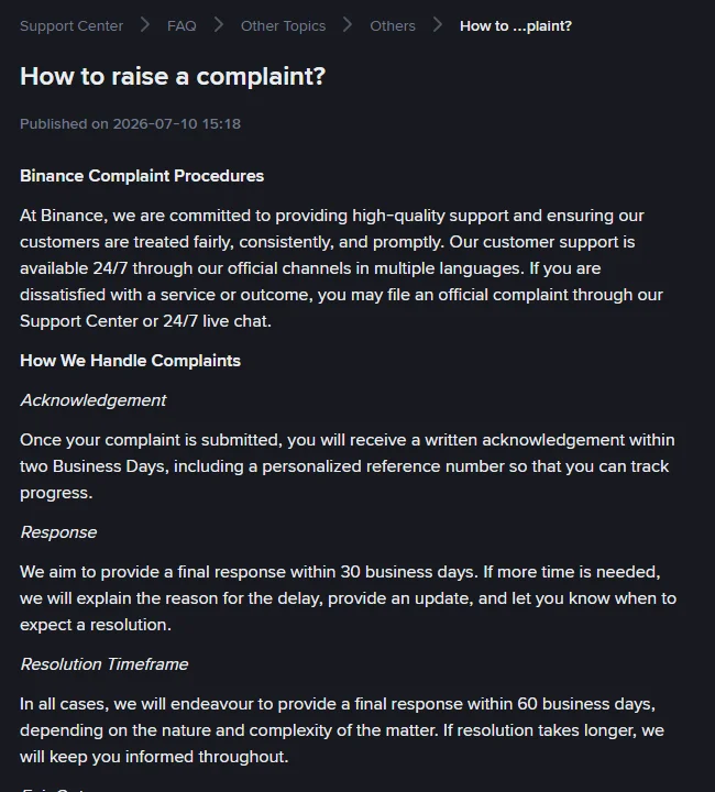 Binance 幫助中心「How to raise a complaint?」頁面,列出投訴後 2 個工作日內書面確認、30 個工作日內回覆與 60 個工作日最終回覆的時限